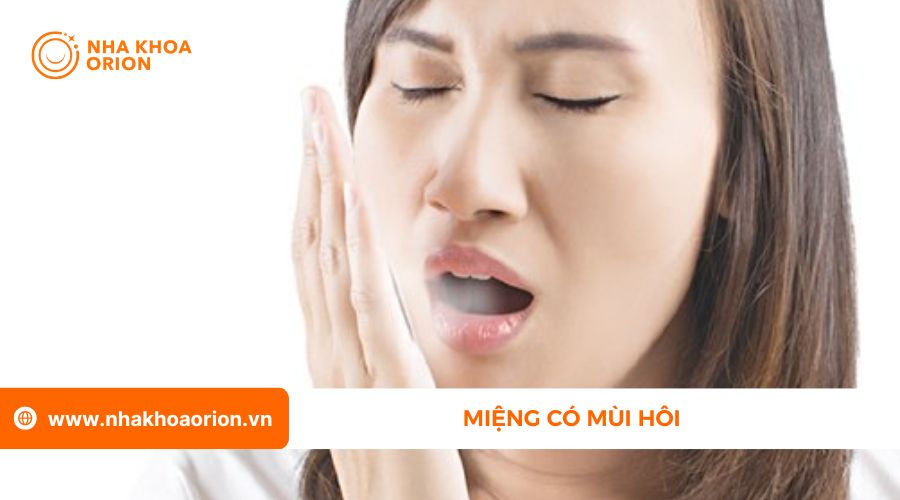 H&ocirc;i miệng l&agrave; dấu hiệu vi&ecirc;m nhiễm sau khi nhổ răng kh&ocirc;n